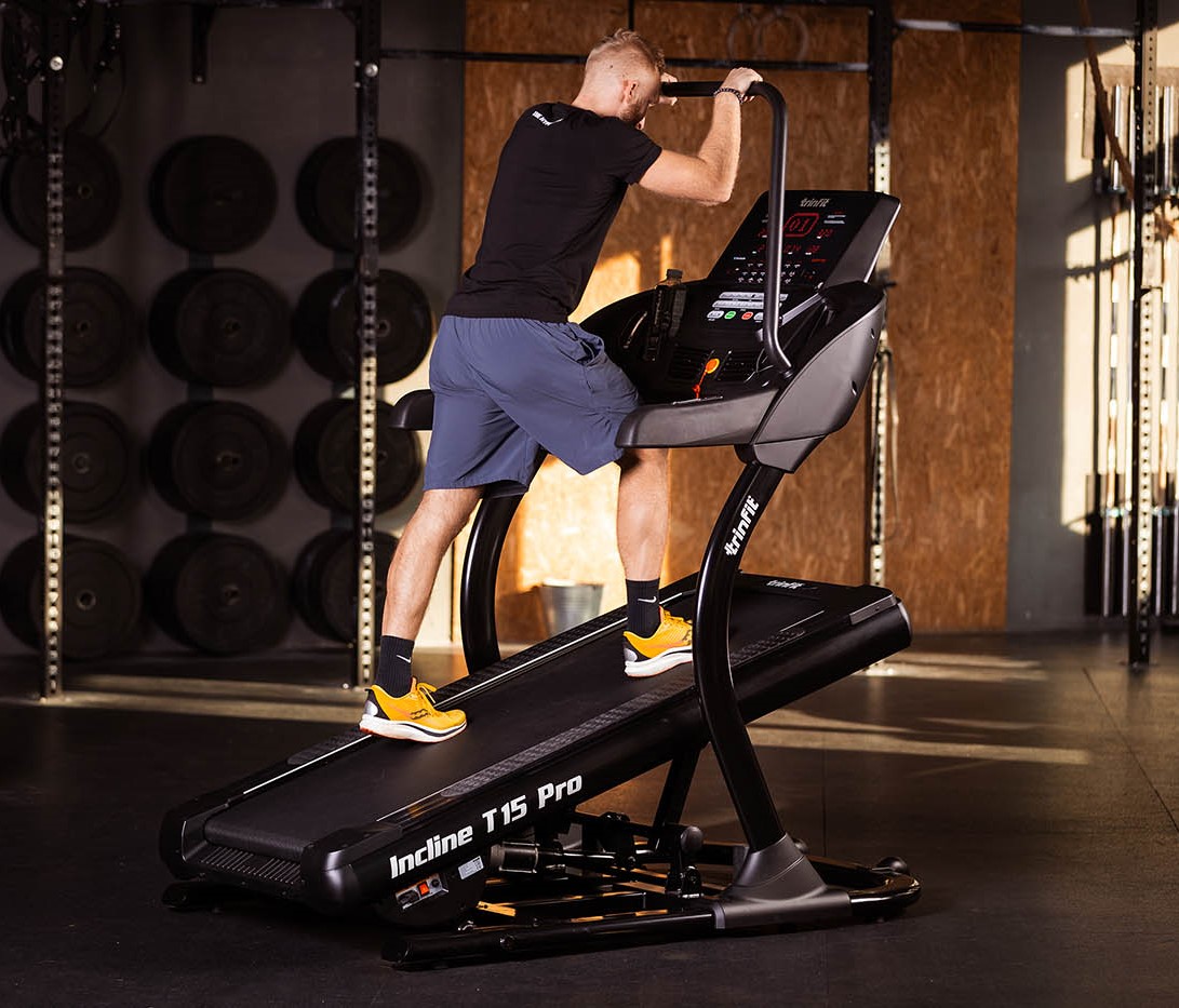 TRINFIT Incline T15 Pro promo