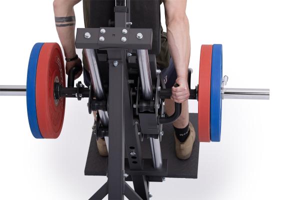 Posilovací stroj TRINFIT Leg press D3 Pro s modelem  zajištění